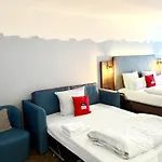 Holiday Inn - The Niu, Keg Hamburg Ost By Ihg